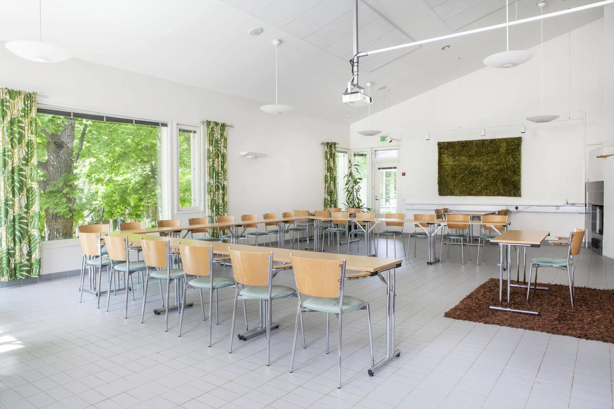 Backbyn Kartano Hotel Espoo Exterior photo